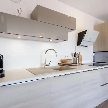 Le Clos Jardin-2 By Interhome Apartment