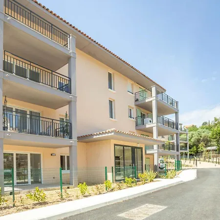 Apartment Le Clos Jardin-2 By Interhome