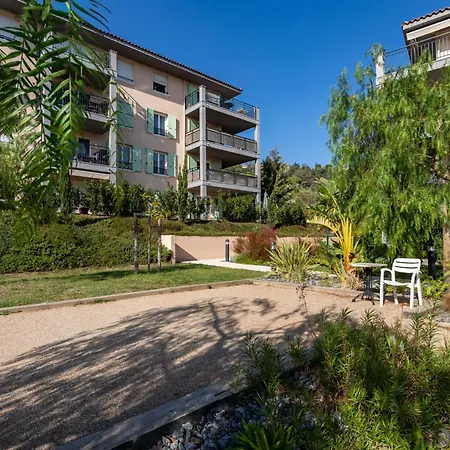 Le Clos Jardin-2 By Interhome アパート